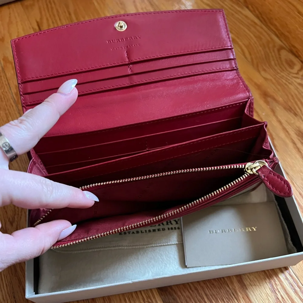 Burberry wallet - Picture 4 of 8